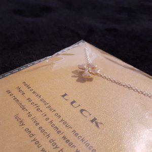 Gold 4-leaf clover necklace